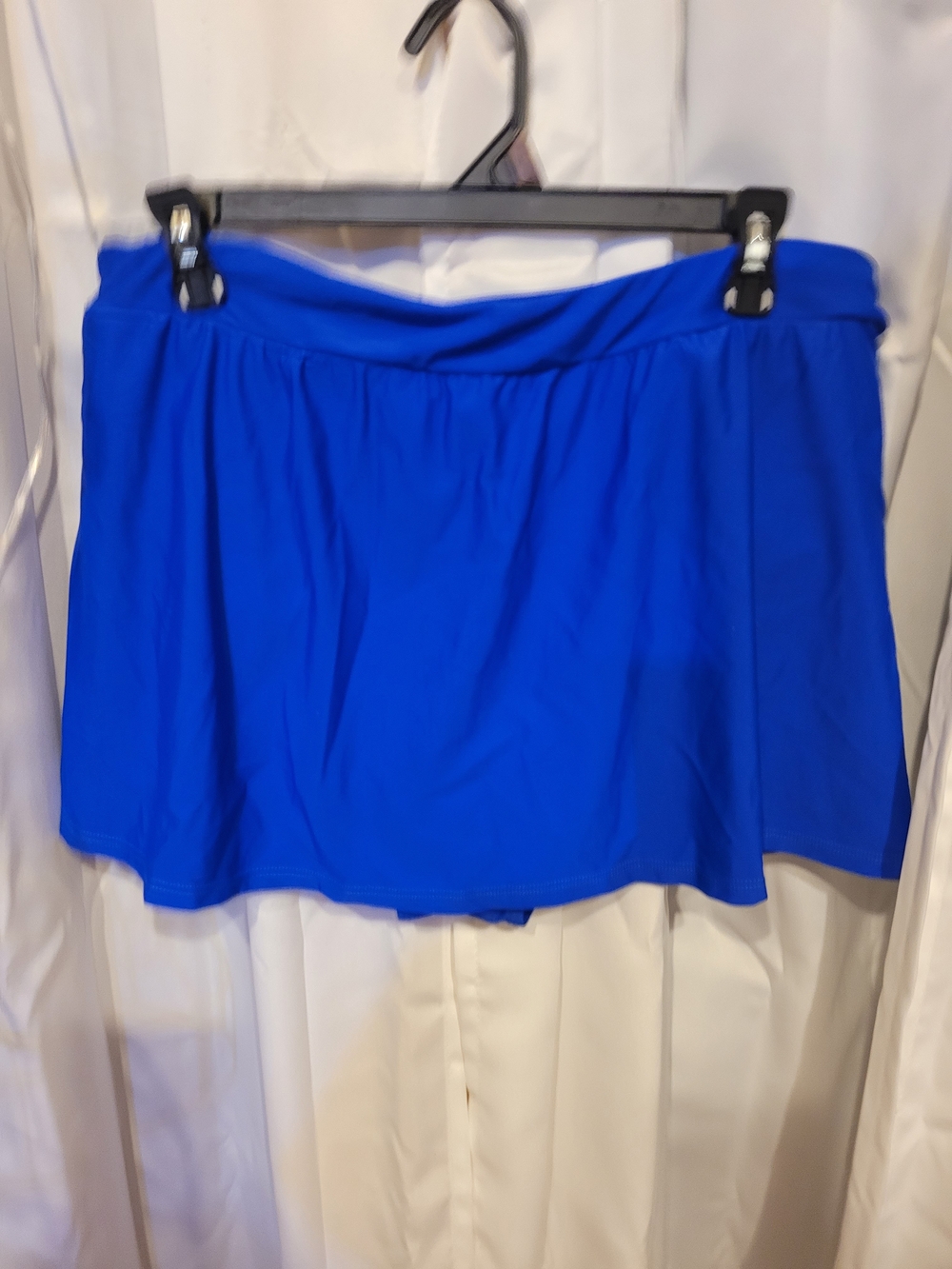 Amazon White Tankini Top with Blue Floral Print - Picture 4 of 4